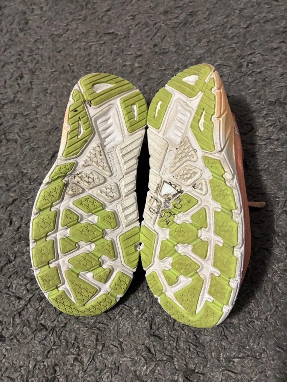 Hoka Arahi 7 - Picture 3 of 8